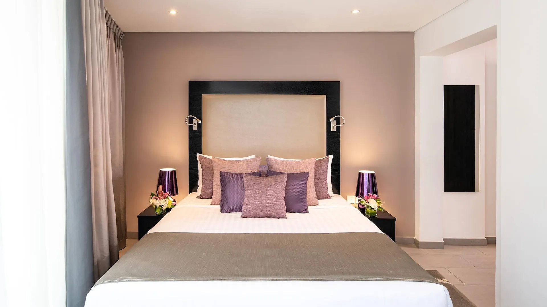 **** Aparthotel Citadines Metro Central Dubaj Spojené arabské emiráty