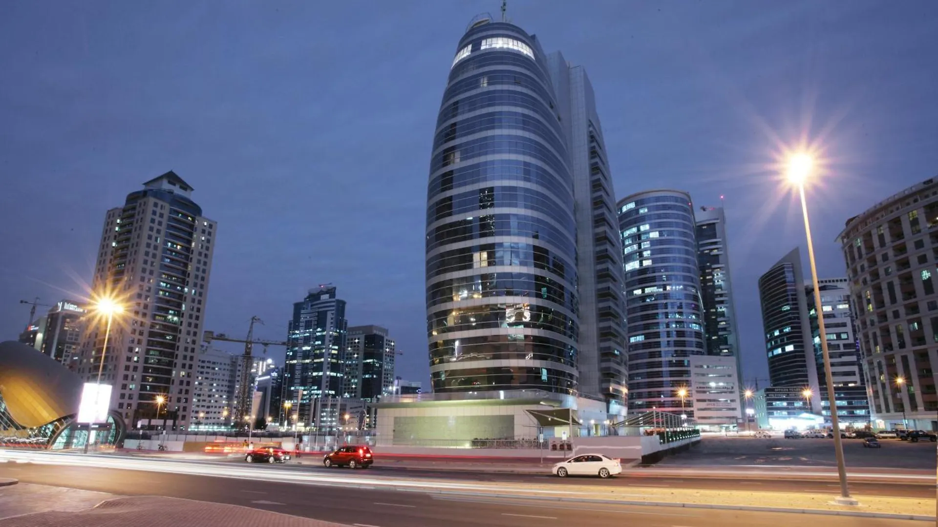 Citadines Metro Central Dubaj