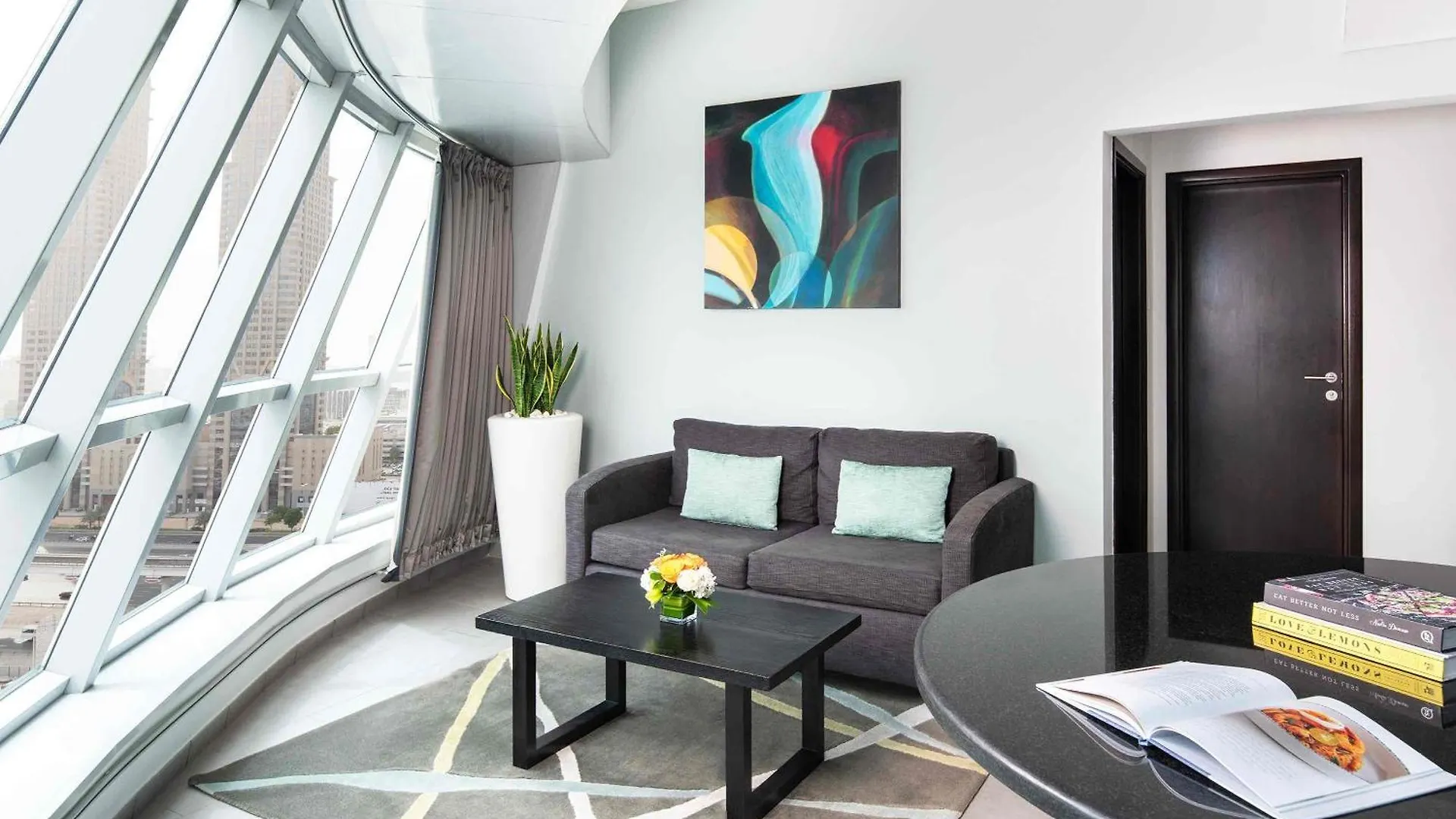 **** Aparthotel Citadines Metro Central Dubaj Spojené arabské emiráty