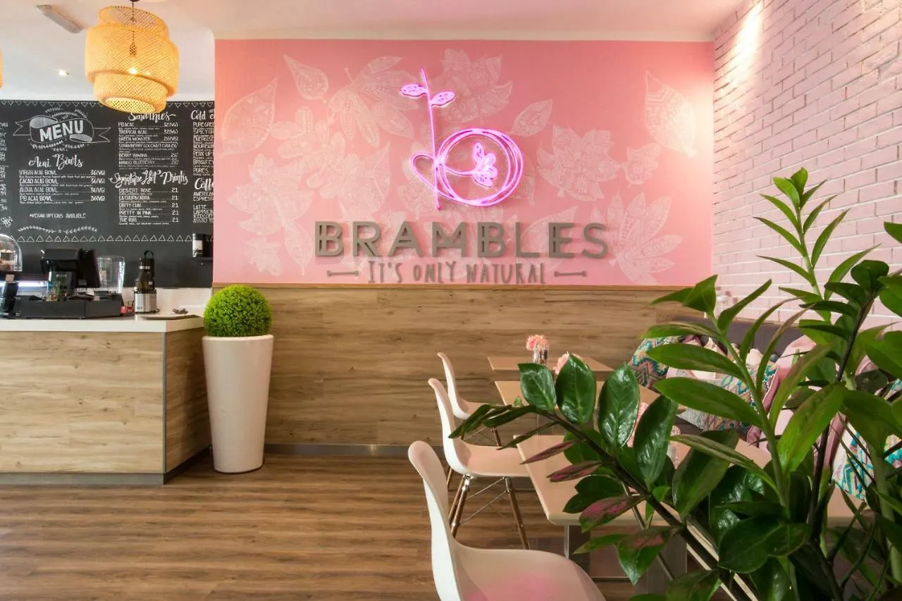 **** Apart Otel Citadines Metro Central Dubai Birleşik Arap Emirlikleri